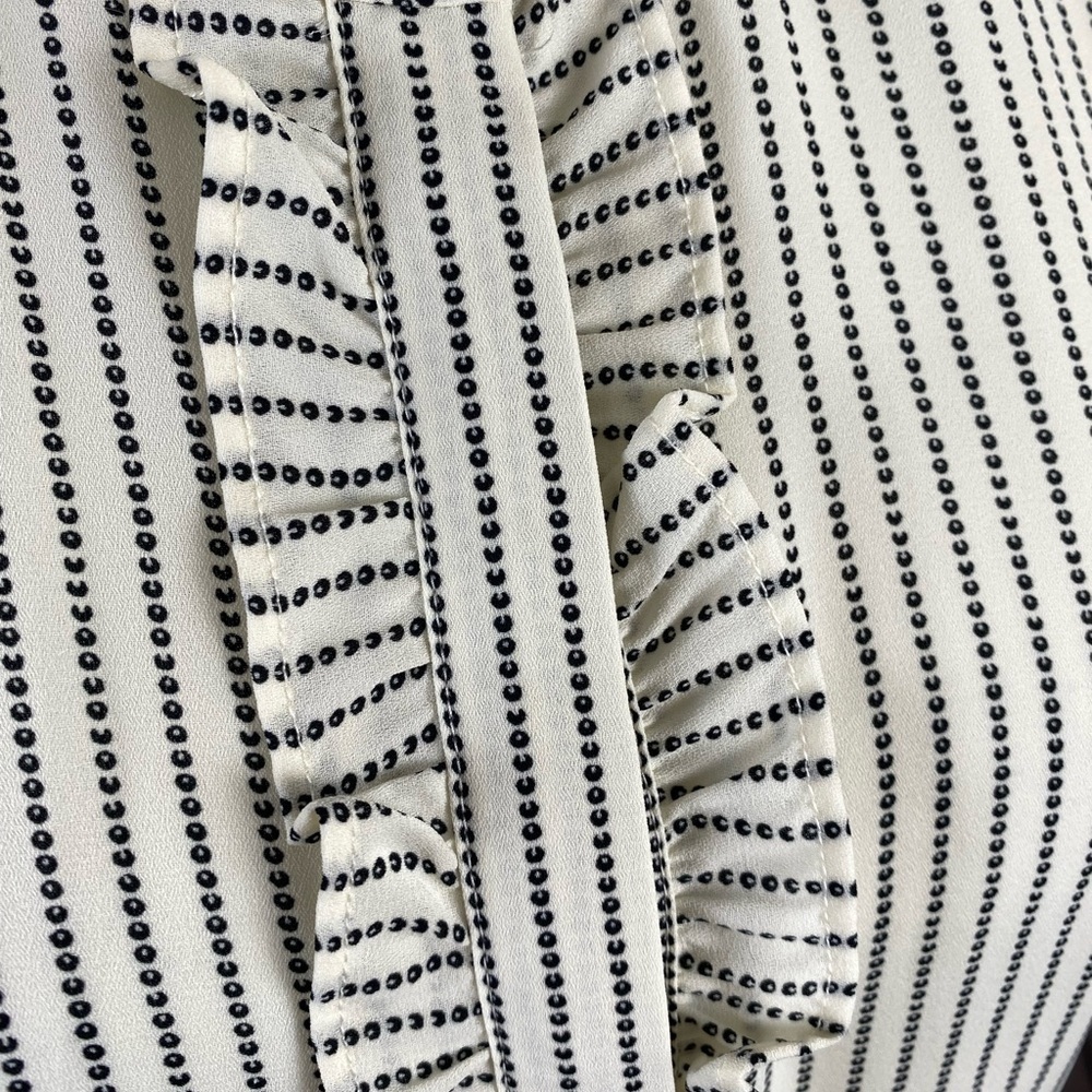 Talbots Striped Ruffle Blouse Button Down size Large - Picture 5 of 13